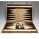 Backgammon, 35x23 cm-es világosbarna fa dobozban, fa korongokkal